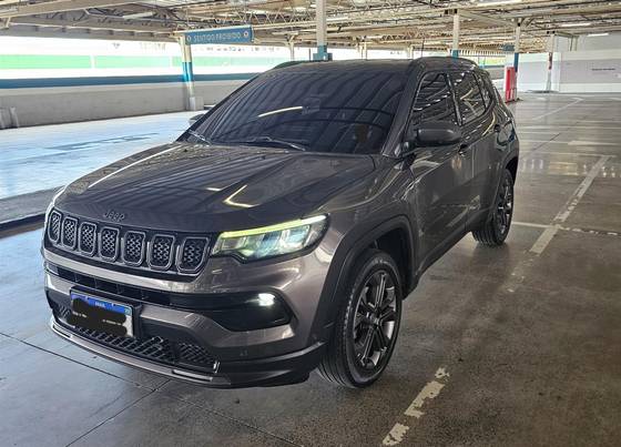 JEEP COMPASS 1.3 T270 TURBO FLEX LONGITUDE AT6 JEEP COMPASS 1.3 T270 TURBO FLEX LONGITUDE AT6